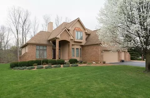 7701 Brookside Ct, Dexter, MI 48130 photo 2