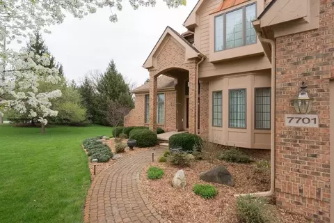 7701 Brookside Ct, Dexter, MI 48130 photo 3