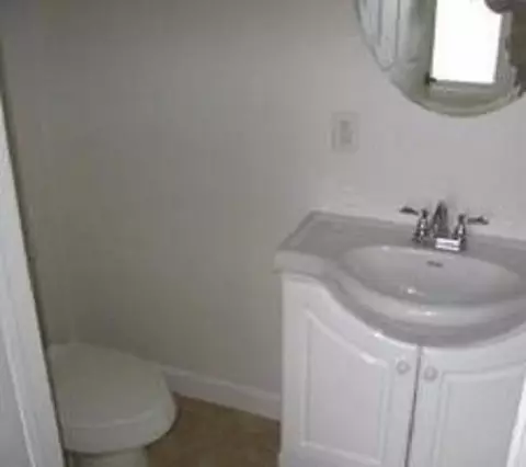 5070 Page Ave, Jackson, MI 49201 photo 3