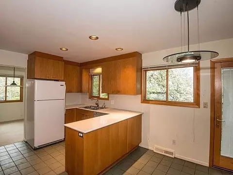 2137 Stephen Ter, Ann Arbor, MI 48103 photo 7