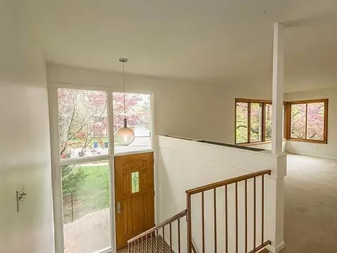 2137 Stephen Ter, Ann Arbor, MI 48103 photo 4