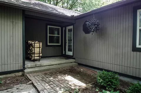 8139 Huron River Dr, Dexter, MI 48130 photo 5
