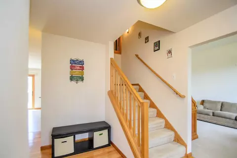 459 Exeter Ct, Saline, MI 48176 photo 8
