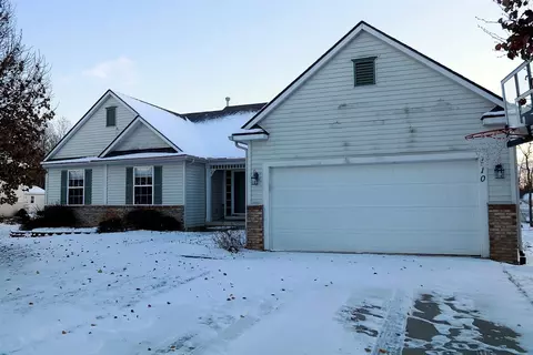 110 Cass Ave, Clinton, MI 49236 photo 3
