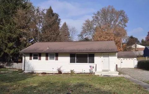 719 Brookside Dr, Ann Arbor, MI 48105 photo 1