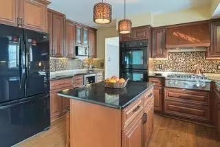 46407 Doubletree Rd, Canton, MI 48187 photo 20