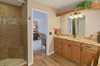 46407 Doubletree Rd, Canton, MI 48187 photo 34