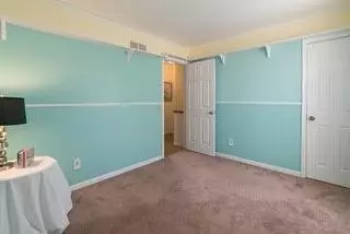 46407 Doubletree Rd, Canton, MI 48187 photo 37