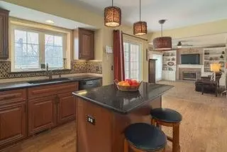 46407 Doubletree Rd, Canton, MI 48187 photo 24