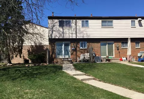 105 Sheffield, Saline, MI 48176 photo 1