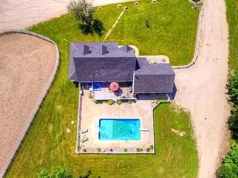1300 E Monroe Rd, Tecumseh, MI 49286 photo 14