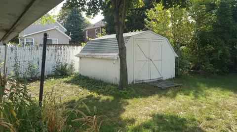 1319 Walnut, Jackson, MI 49203 photo 4