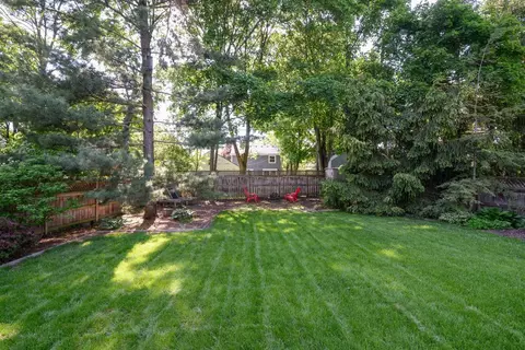 256 Crest Ave, Ann Arbor, MI 48103 photo 48
