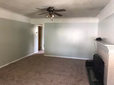 34851 Richard St, Wayne, MI 48184 photo 9