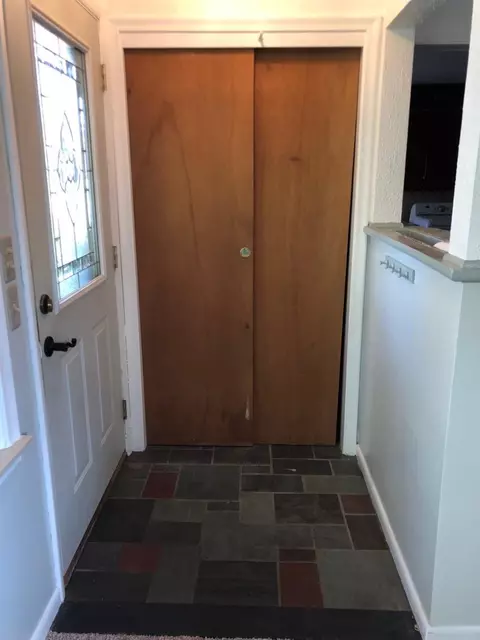 34851 Richard St, Wayne, MI 48184 photo 5