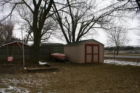 161 Tower Dr, Saline, MI 48176 photo 24