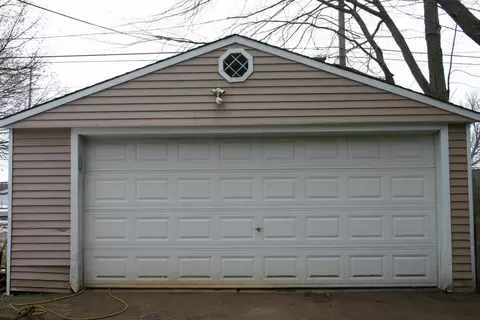 161 Tower Dr, Saline, MI 48176 photo 23