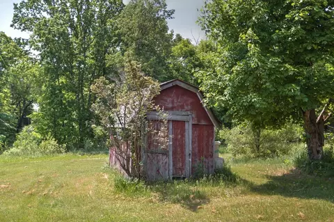 19625 Doyle, Gregory, MI 48137 photo 36