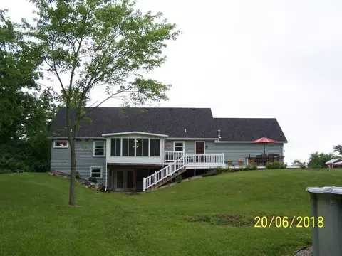9635 Macon Rd, Saline, MI 48176 photo 2