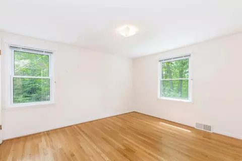2355 Devonshire Rd, Ann Arbor, MI 48104 photo 17