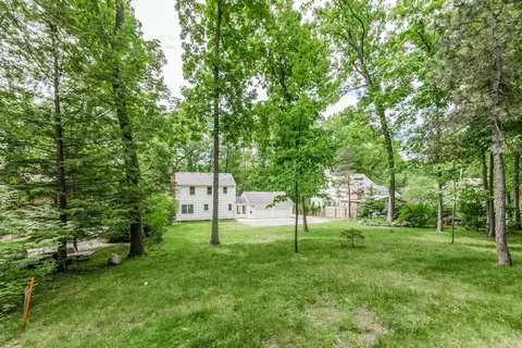 2355 Devonshire Rd, Ann Arbor, MI 48104 photo 33
