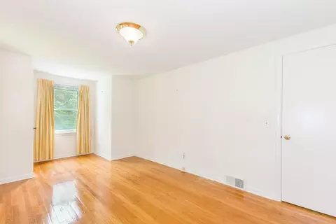 2355 Devonshire Rd, Ann Arbor, MI 48104 photo 16