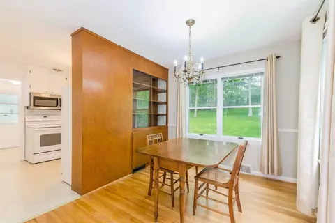 2355 Devonshire Rd, Ann Arbor, MI 48104 photo 11