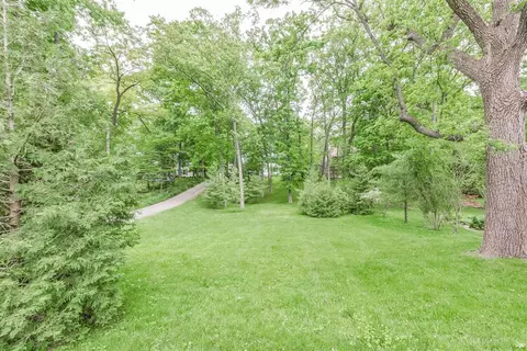 2355 Devonshire Rd, Ann Arbor, MI 48104 photo 27