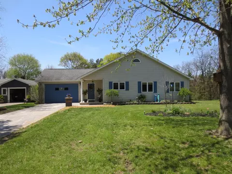 9142 Chilson, Brighton, MI 48116 photo 2