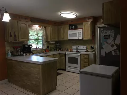 9066 Augusta, Willis, MI 48191 photo 11