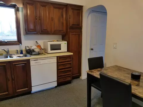 655 E Main, Milan, MI 48160 photo 5