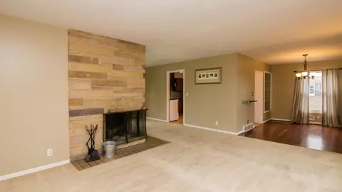 2552 Dayton Dr, Ann Arbor, MI 48108 photo 6