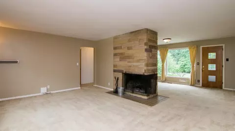 2552 Dayton Dr, Ann Arbor, MI 48108 photo 5