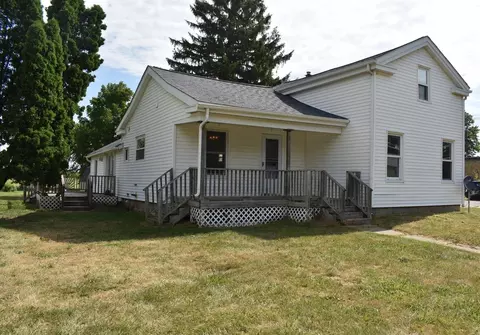 8256 E Monroe, Britton, MI 49229 photo 1