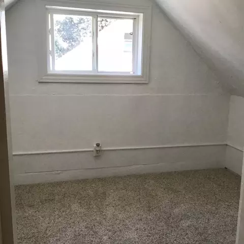 11244 Olive St, Romulus, MI 48174 photo 10