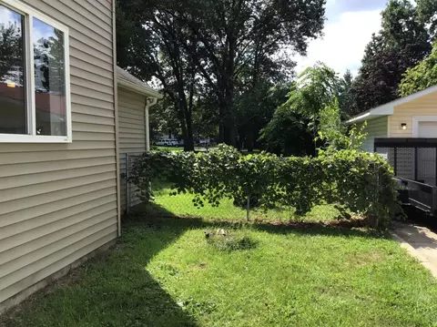 11244 Olive St, Romulus, MI 48174 photo 6