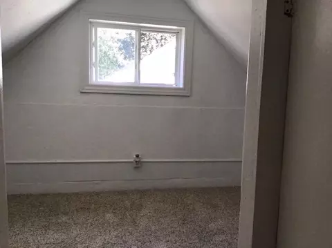 11244 Olive St, Romulus, MI 48174 photo 7