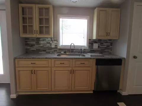 3256 2nd St, Monroe, MI 48162 photo 3