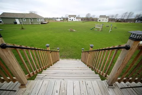 2934 Clivedon Rd, Howell, MI 48843 photo 4
