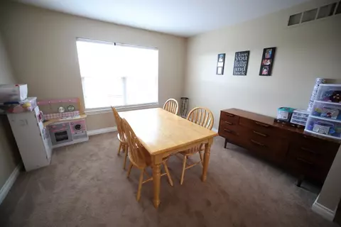 2934 Clivedon Rd, Howell, MI 48843 photo 8
