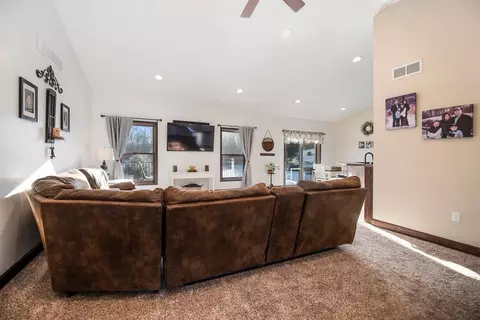 10661 Sayers Rd, Munith, MI 49259 photo 5