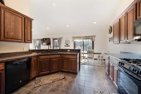 10661 Sayers Rd, Munith, MI 49259 photo 10