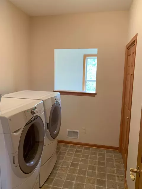 7727 Huron River Dr, Dexter, MI 48130 photo 36