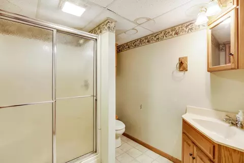 955 E Allen Rd, Howell, MI 48855 photo 22