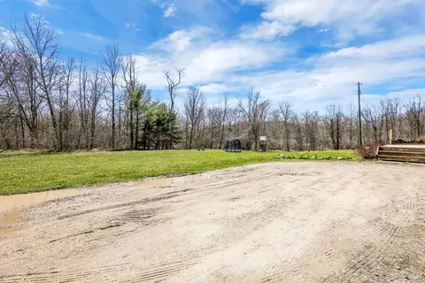 955 E Allen Rd, Howell, MI 48855 photo 28