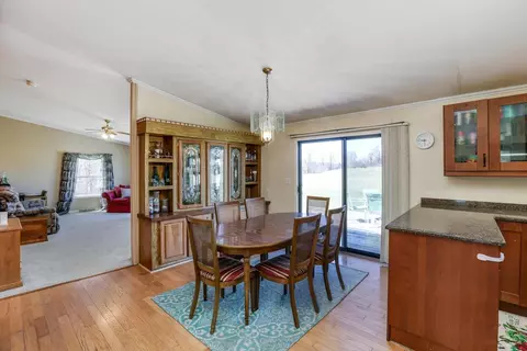 955 E Allen Rd, Howell, MI 48855 photo 11