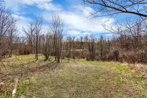 955 E Allen Rd, Howell, MI 48855 photo 24