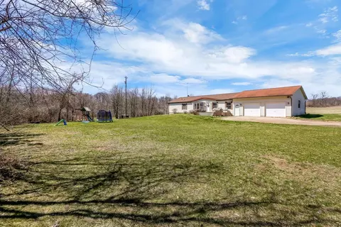 955 E Allen Rd, Howell, MI 48855 photo 25