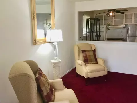 35231 Phyllis St, Wayne, MI 48184 photo 3