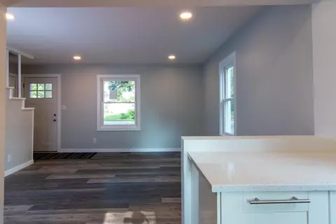 500 S Occidental Rd, Tecumseh, MI 49286 photo 6